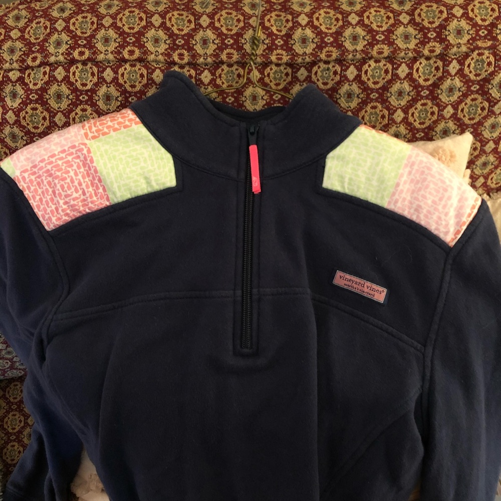 Vineyard Vines great condition Shep shirt